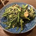 Sugahara Pho - 春菊の炒めもの