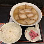 Kitakataramembannai - 焼豚ラーメン　970円　　半ライス　100円