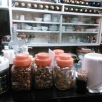 華 - このボトルの数がいい。