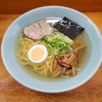 山久ラーメン - 塩らーめん 650円