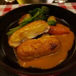 ビストロ デ トロワ - 中身はフワフワムース状～♪