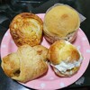 Saas-Fee - 料理写真:買ったパン達