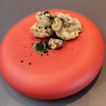 プレゼンテ スギ - 森の地面