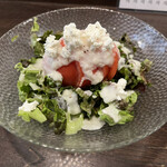 金町製麺 - フルーツトマトとカッテージチーズ　400円