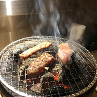 炭火焼肉寅二郎 -  炭火焼肉寅二郎 -