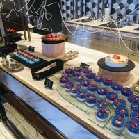 グリロジー バー＆グリル - 