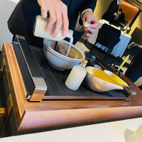 レフェルヴェソンス - 麹を主題としたウェルカムドリンク:目の前で希望を聞いて作っていただけます。