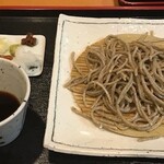 芳香庵 みのる - 粗挽き縄文そば
