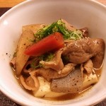 味心 すず木 - まずは、モツ煮込み♪