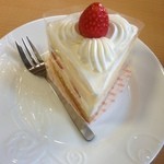 トリアノン洋菓子店 高円寺本店 - デラックスショートケーキ！