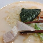 日高屋 - なぜ塊？