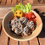 ロコビーチ - チキン丼