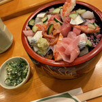 金寿司 - 五目バラちらし大盛 ¥1,000