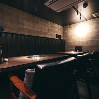 強力【排煙システム】完備！衣類へのニオイ移りナシで、会食にも