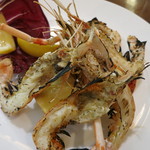 IL PINOLO LEVITA - スカンピのグリル　早取りのタケノコ　自家製セミドライトマト添え　1800円