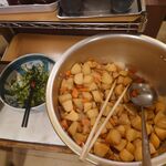 丸星ラーメン - サービスの肉じゃが