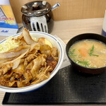 かつや - ロースカツ豚肉スタミナ焼き肉丼と豚汁（小）