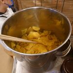 丸星ラーメン - サービスの沢庵