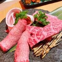 近江うし焼肉 にくTATSU 銀座店 - 