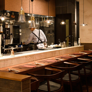 est pizzeria e trattoria GION_1