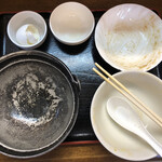 おふくろ亭 - 2022/01/31
      ホル鍋定食 ニンニク 大飯 500円
      チキンカツ 3個 100円