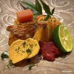 丸新 - 甘鯛 鱗焼､油坊主 味噌柚庵､銀杏餅､唐墨｡慈姑ﾁｯﾌﾟｽ､赤大根と林檎の霙卸し