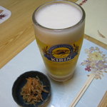 味処 大丸 - 生ビール、お通し