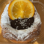 カカポ・ベーカリー - オレンジとダークチョコデニッシュ