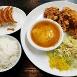 大阪王将 - 唐揚げ定食と餃子
