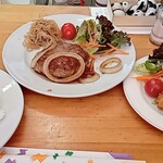 キッチン Honda - 料理写真:日替り定食(ハンバーグ、700円)