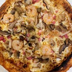 트뤼플 향기로운 포르치니의 피자