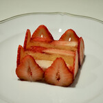 Yama  - 苺のテリーヌ