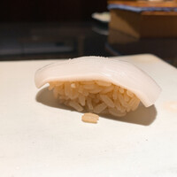 鮨m - 