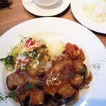 ビストロ＆カフェ 六朝館 - 生姜焼ランチ　1500円