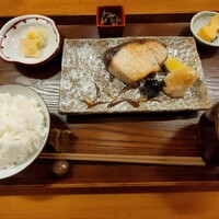 赤坂とゝや魚新 - 