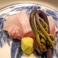 愚直に - 大分県産の天然の平目のお造り