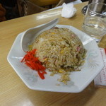 ラーメン とんかつ 忠 - 半チャーハン。500円。