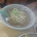ラーメン とんかつ 忠 - セットのラーメン。
