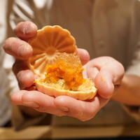 銀座 しのはら - フォワグラとあんぽ柿の最中