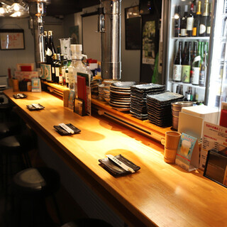 気軽に立ち寄りやすいカジュアルな空間。スポーツ観戦も可能です