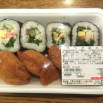 ディオ - サラダ助六 (税抜)184円 (2022.02.01)