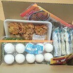 ディオ - 買った物は無料のBOXに詰めて帰りました (2022.02.01)