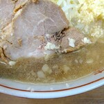 ラーメン二郎 - スープがまた旨い