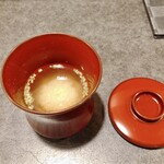 酒肴 大阪まんぷく堂 - 舞茸のお味噌汁
