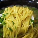 まるしげ - 麺の様子