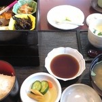 ザ・テラス - 季節の三段弁当