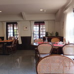 ビストロ&カフェ シャルドネ - 店内風景