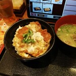 ごはん処 かつ庵 - 熟成ヒレカツ丼¥759