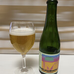 Higashikawa Saketen - 奈良のクラフトビール。うす濁り色のベルジャンウィット。スパイスカレーにも合いそう♡