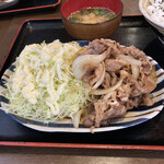 Kiraku - 牛肉たっぷり焼肉定食